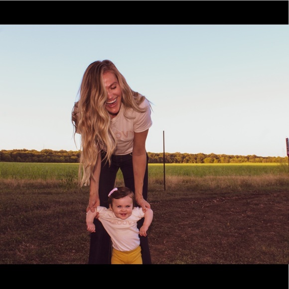 Meet your Posher, Katie - Picture 3 of 4